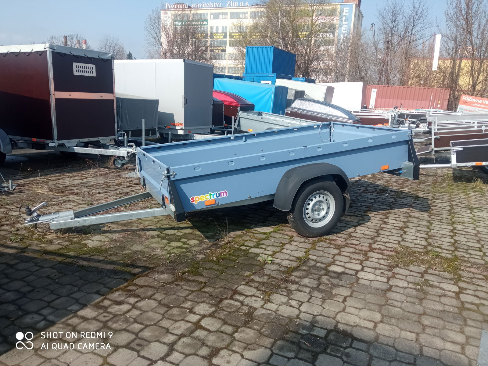 Spectrum holubí modrá.jpg