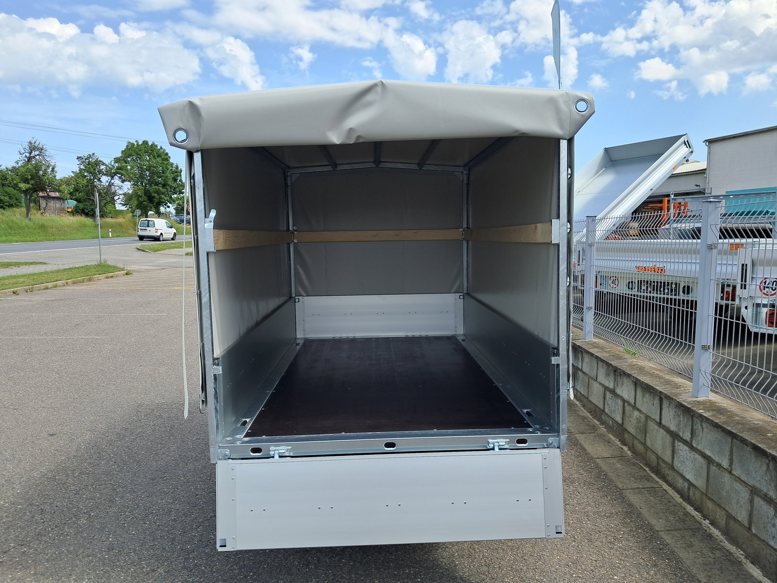 VVM-2025-000101_08.jpg