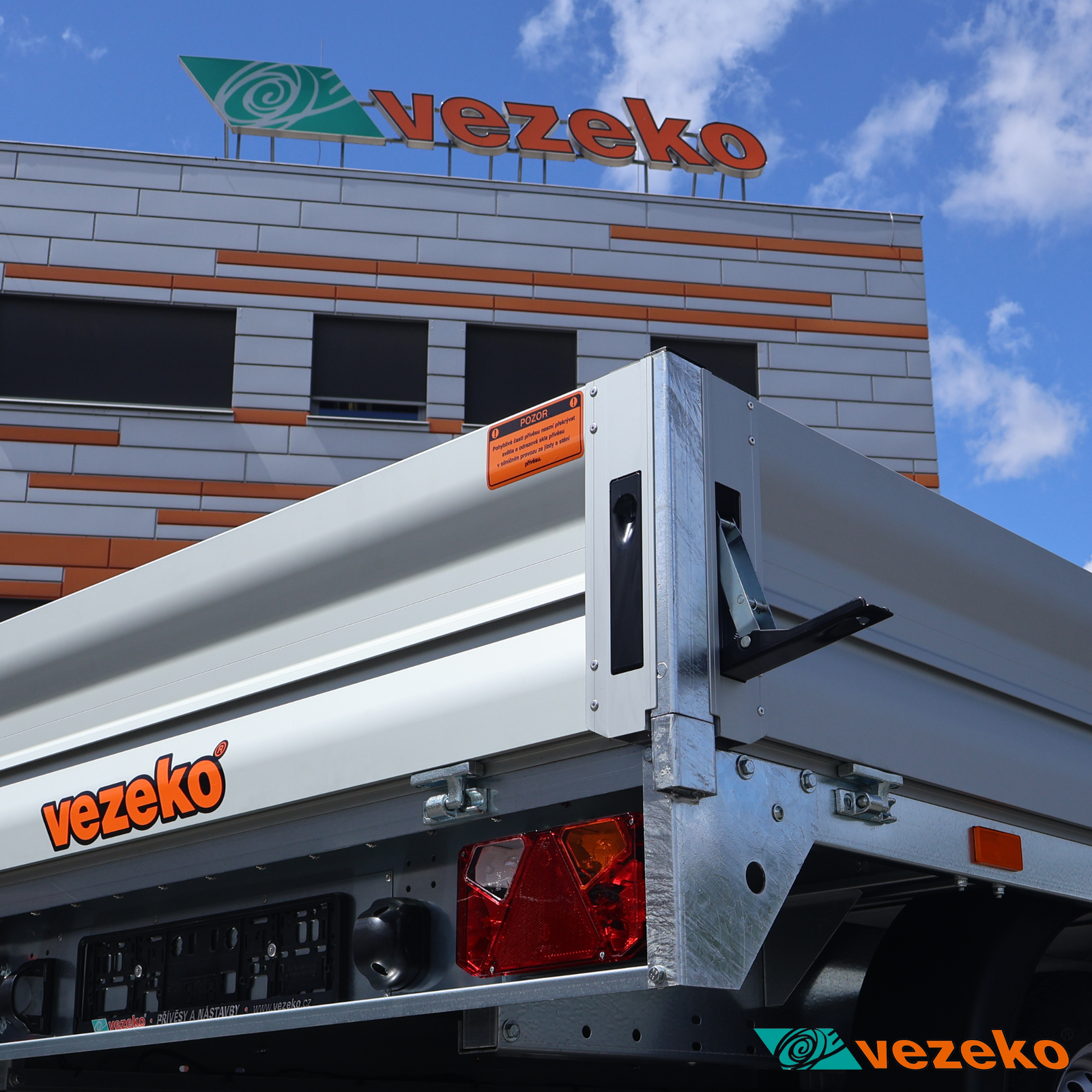 CARGO LIGHT DX 08.26 TANDEM_09.png