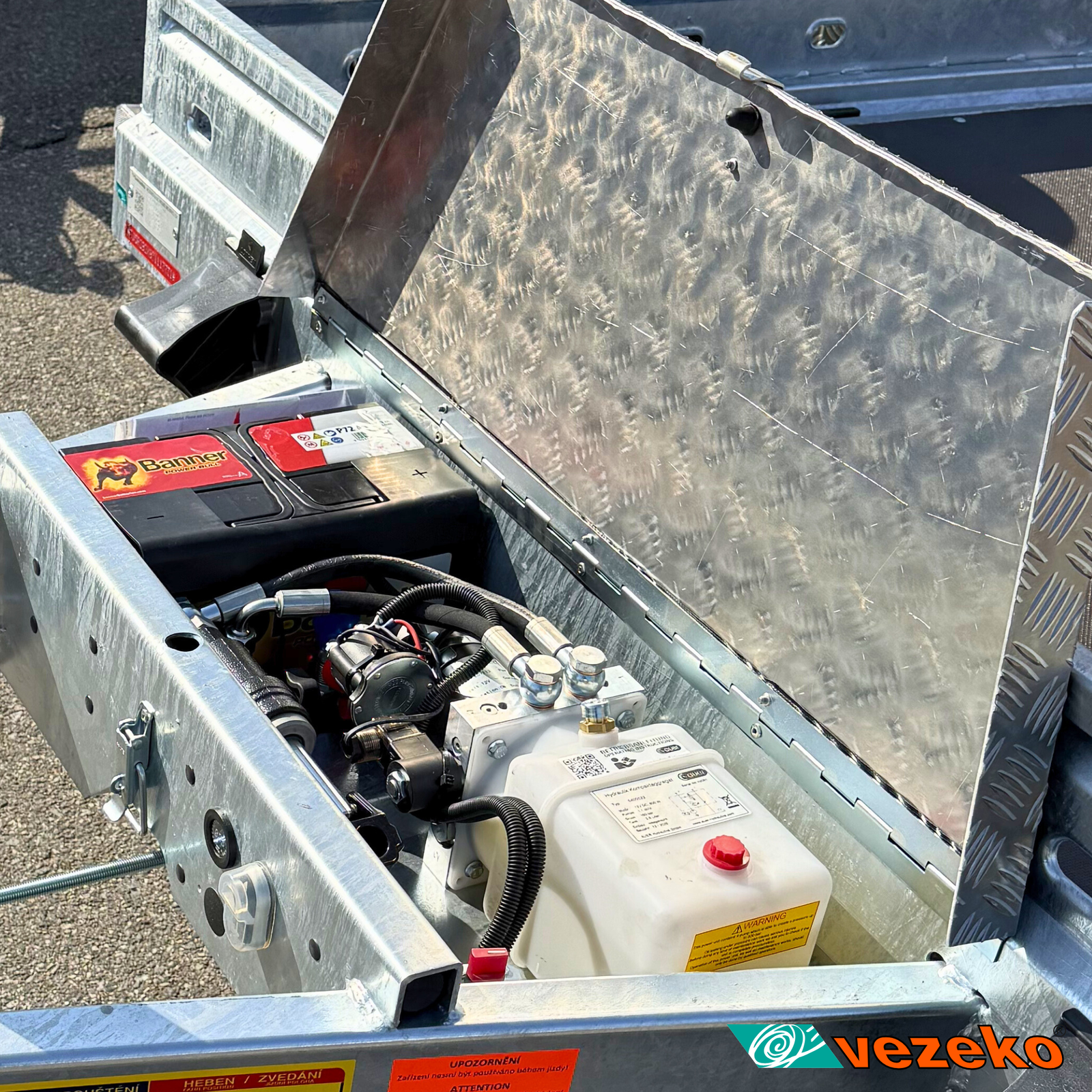 Husky FBN 35 atyp pro vysokozdvižné plošiny_09.png